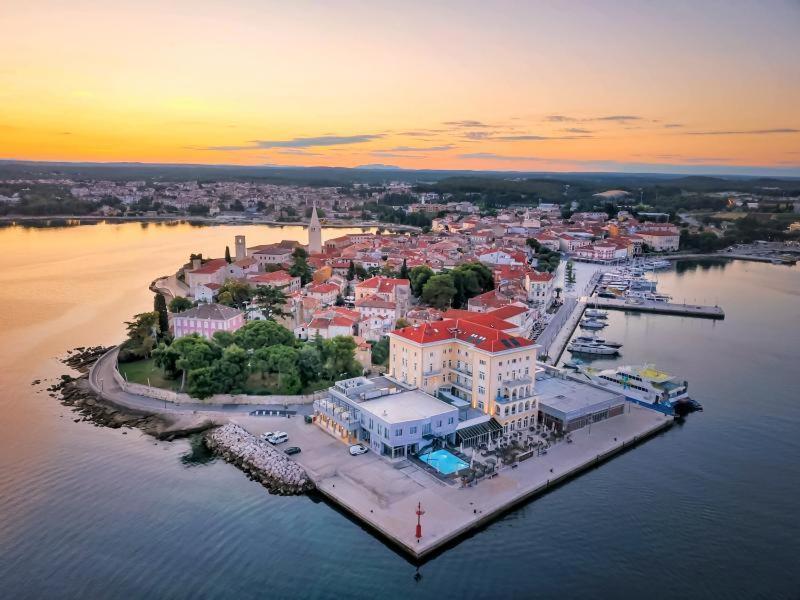 Caprice Studio Apartment Porec Exterior photo